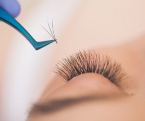نکات مراقبتی بعد از اکستنشن مو و مژه 